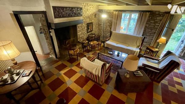 ARRADON : maison en pierre à rénover vue sur le Golfe du Morbihan