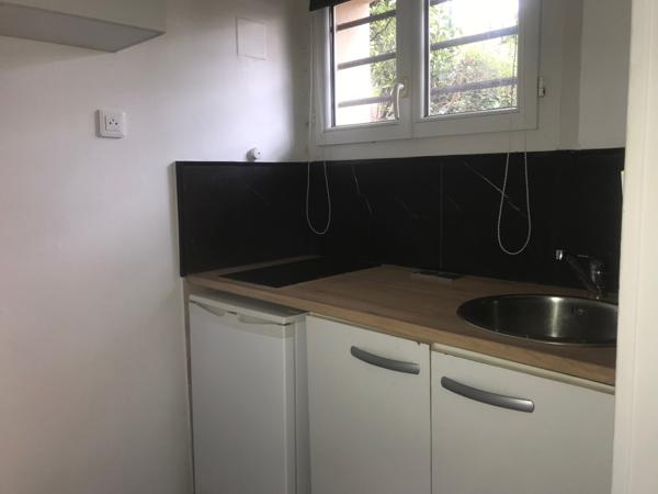 A LOUER STUDIO SAVIGNY SUR ORGE 17,97m2