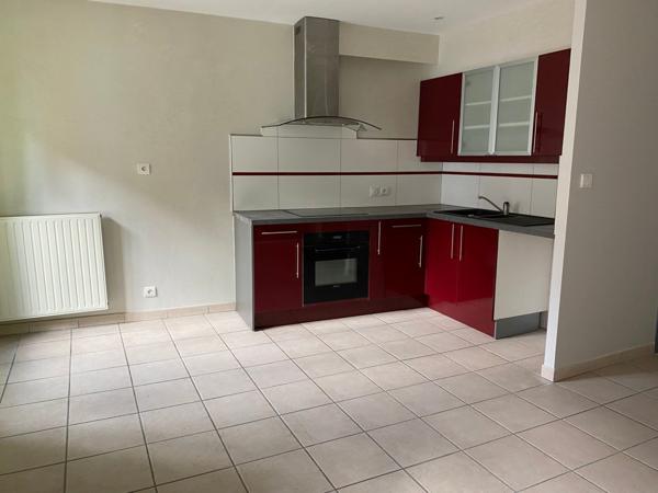 APPARTEMENT DE TYPE F2 DUPLEX