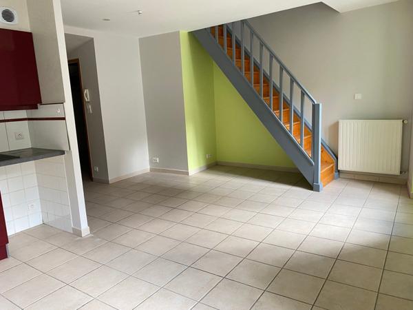 APPARTEMENT DE TYPE F2 DUPLEX