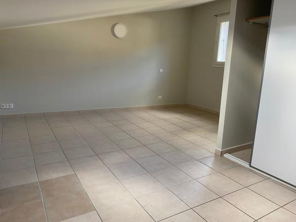 APPARTEMENT DE TYPE F2 DUPLEX