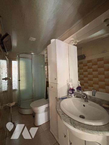 À vendre EN EXCLUSIVITE - Bailleul, à seulement 5 minutes à pied du centre-ville

Découvrez c...