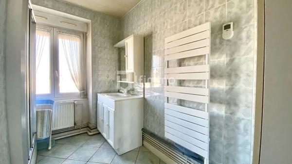 Appartement 3 chambres et grenier aménageable