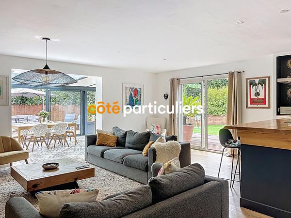 Vente Maison190 m² - 5 Pièces - BASSUSSARRY (64200)