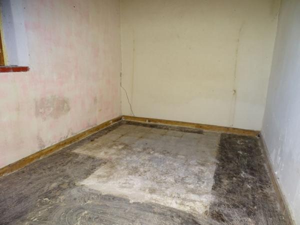 Vente Maison80 m² - 3 Pièces - SAINT PIERRE LES BOIS (18170)