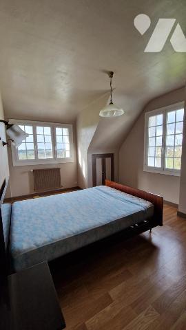 PLOUJEAN-PARFAITEMENT ENTRETENUE-4 CHAMBRES