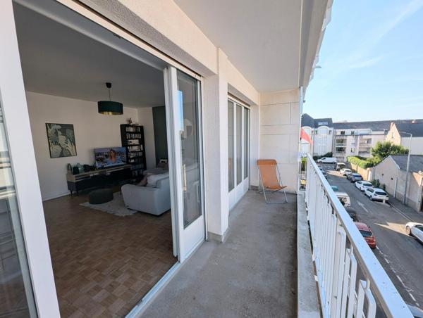 APPARTEMENT T4 avec box, cave, grenier