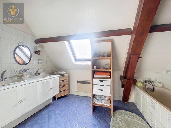 Vente                                                      Maison
                        
                     8 pièces                      155 m2                     à Limeil-Brévannes