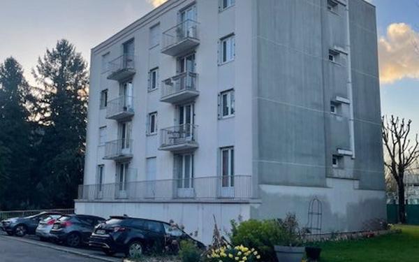 Appartement à louer    3 pièces • 72,04 m2 Villepinte