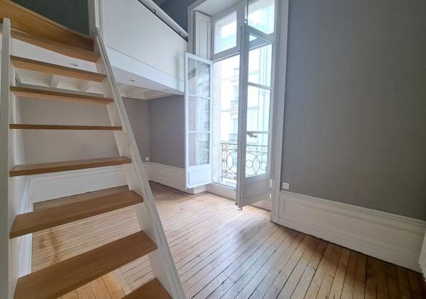 APPARTEMENT T4 DUPLEX / REF : 0592