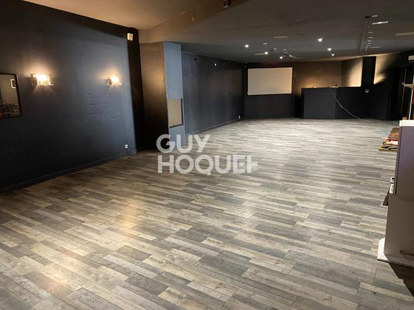 Local commercial Fontenay Le Comte 243 m2