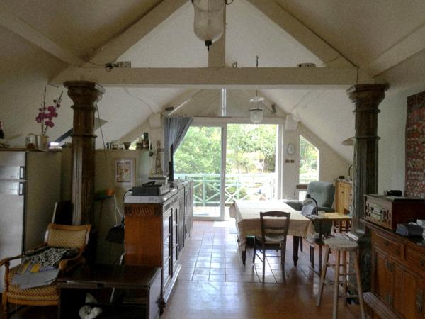Maison
         5 pièces
        - 190 m² 549 000 € *