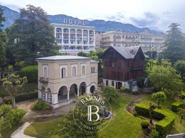 Aix-les-Bains, Propriété 10 Chambres -  618 m² à vendre