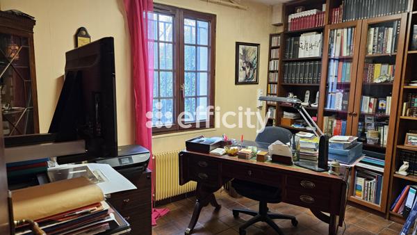 Maison 8 pièces - 233 m² Bien prestige