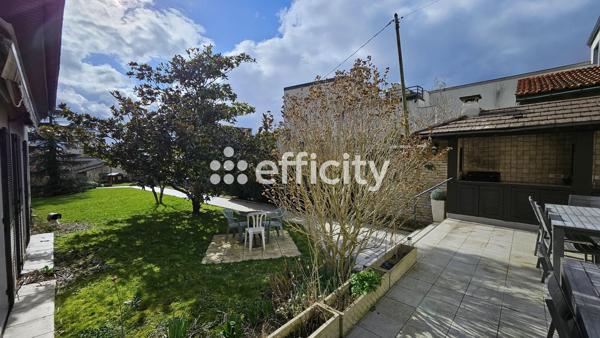 Maison 8 pièces - 233 m² Bien prestige