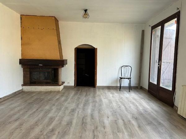 Maison de village à BROU (28160)