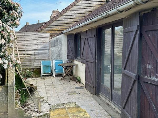 Maison de village à BROU (28160)