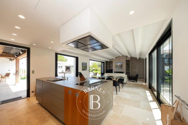 Le Bois-Plage-en-Ré, Maison 6 Chambres -  245 m² à vendre