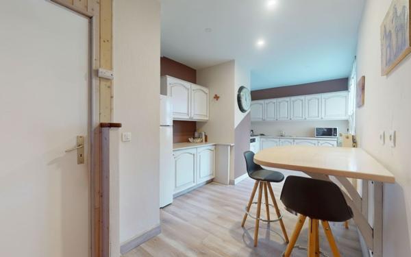 Appartement à vendre    5 pièces • 105 m2 Bischheim