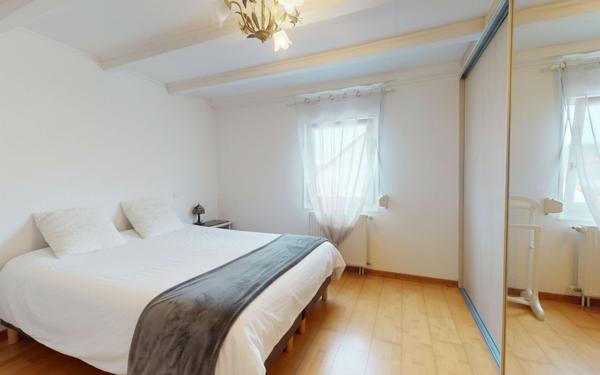 Appartement à vendre    5 pièces • 105 m2 Bischheim