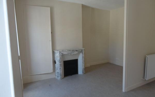 Appartement à louer    3 pièces •  Rozay-en-Brie