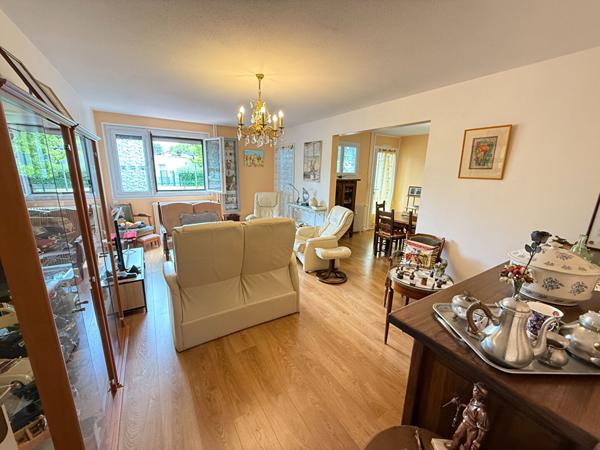 Appartement - 5 pièces - 96 m²