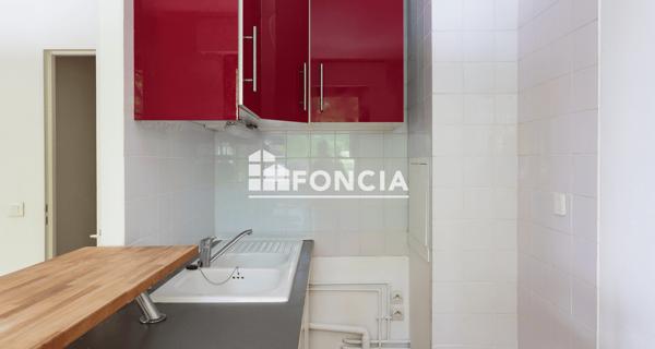 À vendre Studio 30.38 m² - Paris 75019