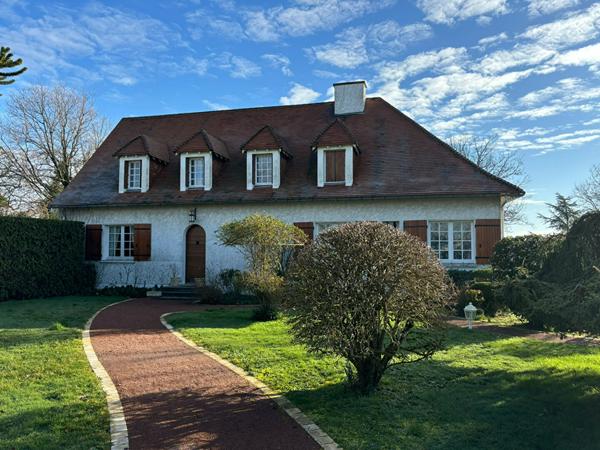 Grande maison Civray