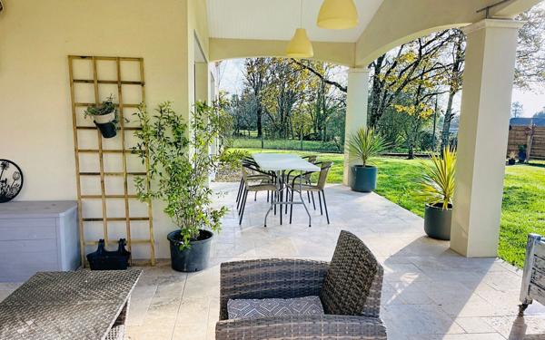 Maison à vendre    5 pièces •  Prigonrieux