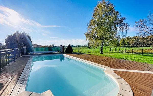 Maison à vendre    5 pièces •  Prigonrieux