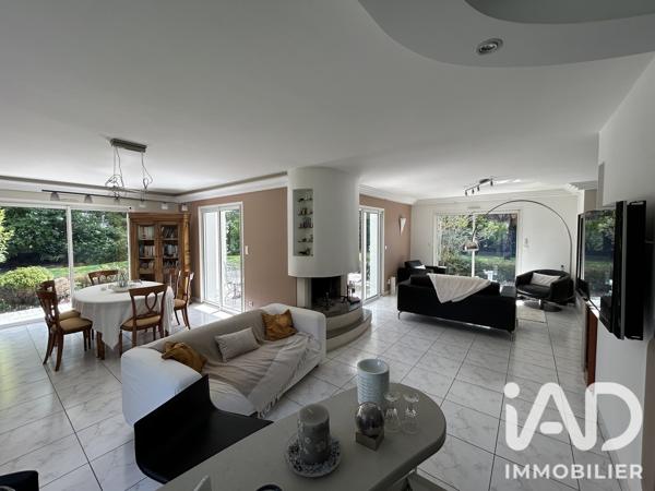 Maison à vendre 7 pièces 194 m² La Chapelle-sur-Erdre