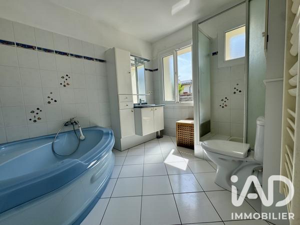Maison à vendre 6 pièces 103,5 m² Binic-Étables-sur-Mer