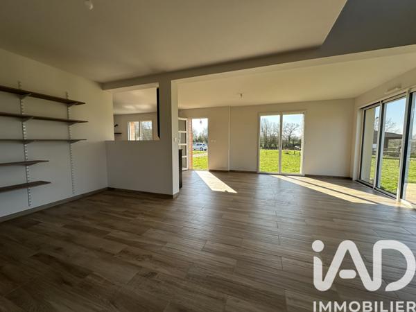 Location maison 5 pièces 115 m² Saint-Gilles
