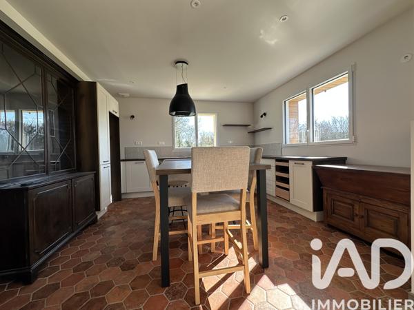 Location maison 5 pièces 115 m² Saint-Gilles