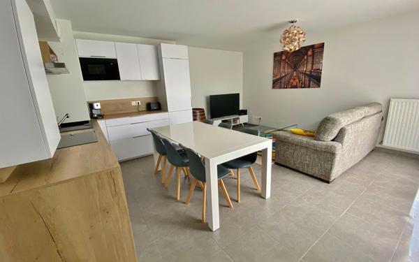 Appartement à vendre    3 pièces • 64,57 m2 Sainte-Foy-lès-Lyon