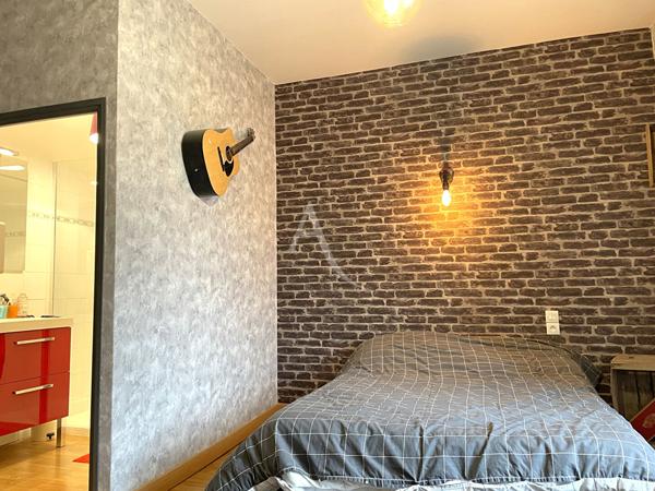LOCATION Maison Vairé 6 pièces - 167 m²