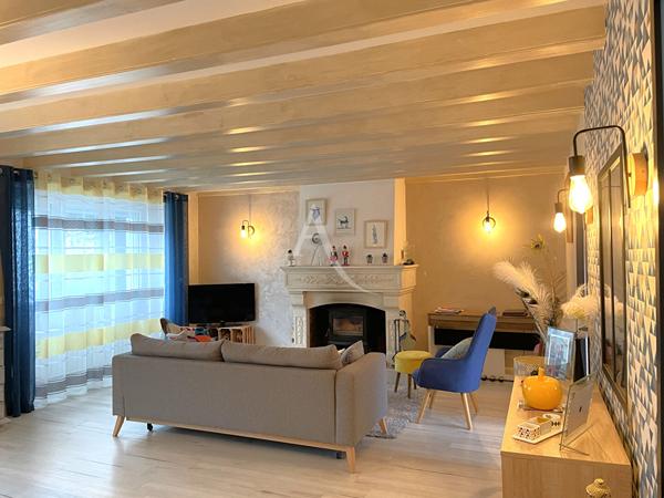LOCATION Maison Vairé 6 pièces - 167 m²