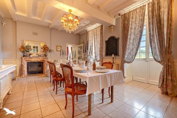 Maison à vendre |  Chamboret |  14 pièces | 430 m²