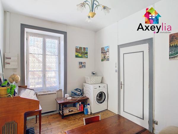 La Pacaudière (42310) A VENDRE - LA PACAUDIERE - BIEN À FORT POTENTIEL - LOCAL, HABITATION, GRENIER