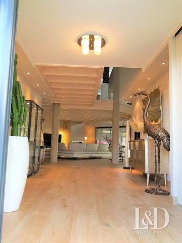  Maison d'architecte aux prestations exceptionnelles Bruges limite Le Bouscat