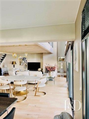  Maison d'architecte aux prestations exceptionnelles Bruges limite Le Bouscat