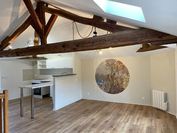 Appartement FONTENAY LE COMTE - 3 pièce(s) - 77.73 m2