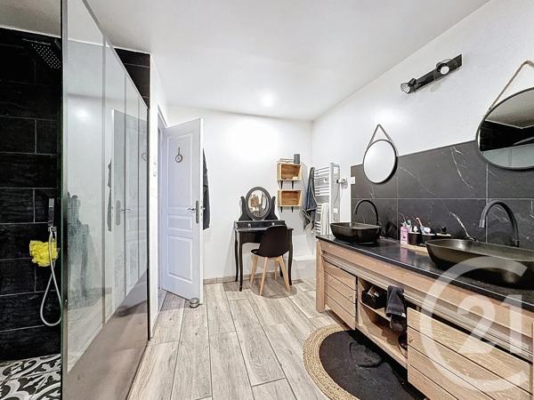 Maison à vendre  6 pièces - 194 m 2   TRUN  - 61