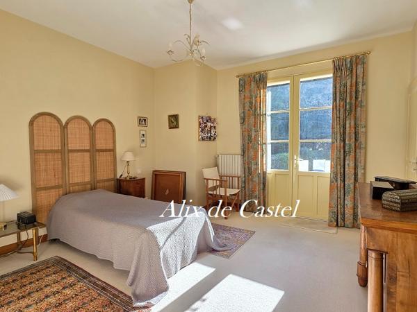 GUERANDE (44350) Maison 9 pièces 275 m2