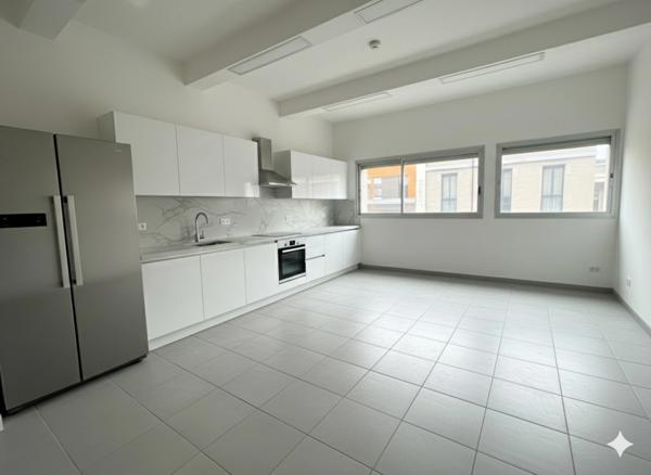 appt T3 neuf entièrement rénové & meublé (offre clés en main) à vendre ROUEN droite, surface hab. 73 m2.