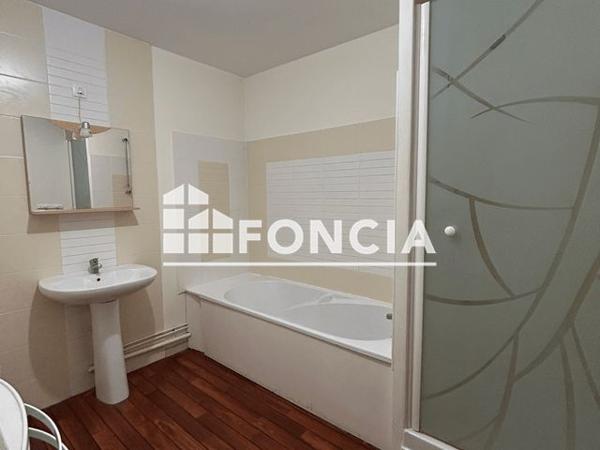 Location Appartement 3 pièces 92.63 m² - Lens 62300