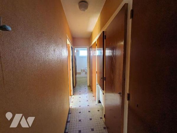 EXCLUSIVITÉ - LES HERBIERS - Maison de caractère à rénover alliant le calme de la campagne et l...