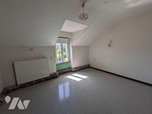 EXCLUSIVITÉ - LES HERBIERS - Maison de caractère à rénover alliant le calme de la campagne et l...