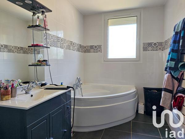 Maison à vendre 6 pièces 160 m² Oradour-sur-Vayres