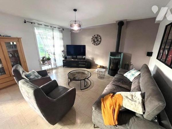 LA TRINITÉ-PLOUZANÉ - MAISON 167 M² - 4 Chambres - terrain 802m²